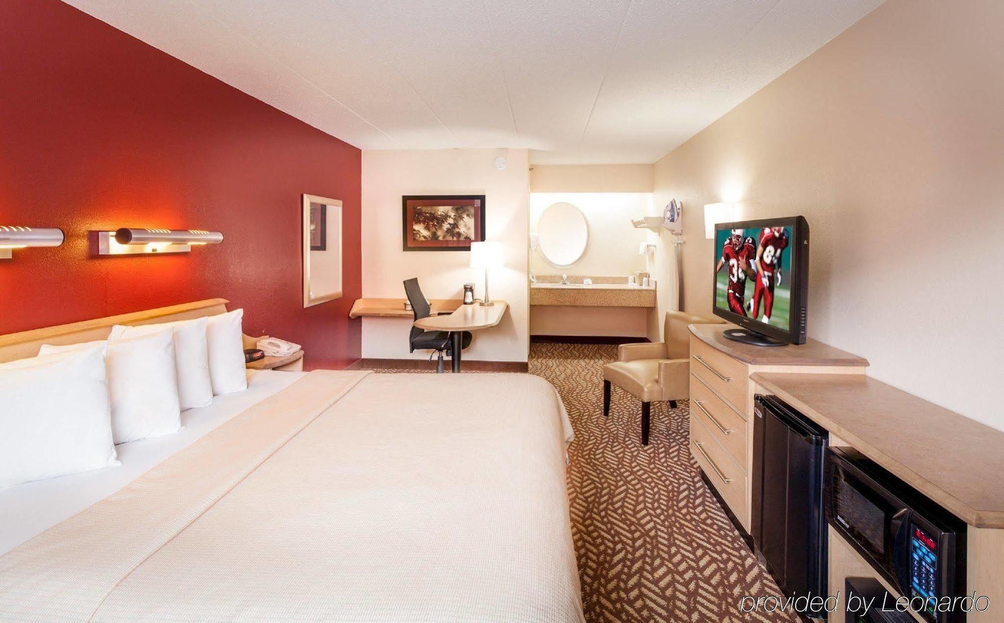 Red Roof Inn Detroit - Troy Eksteriør billede
